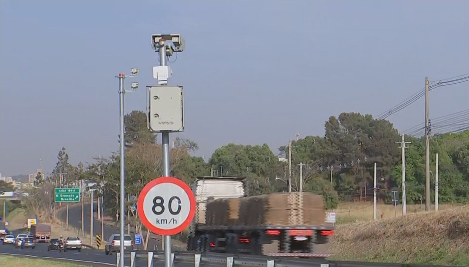 DER ativa 29 radares na terça-feira — Foto: Reprodução/TV TEM/G1